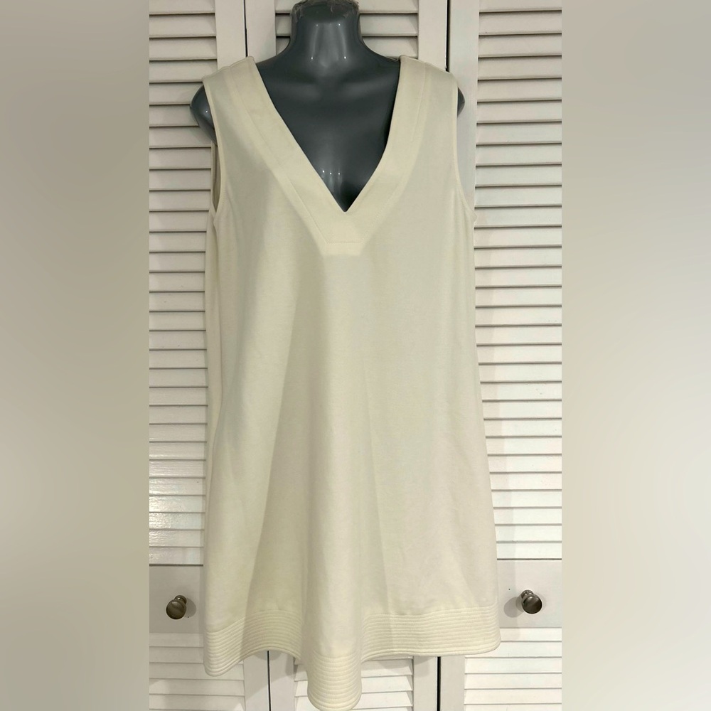 Diane Von Furstenberg Elegant Ivory Dress
